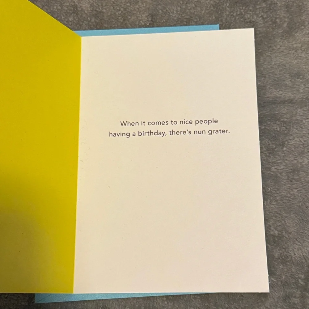 🌻 Bundle of 2 Shoebox by Hallmark Punny Birthday Cards NWT